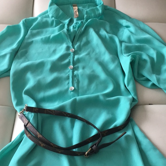 Dress - Picture 3 of 4